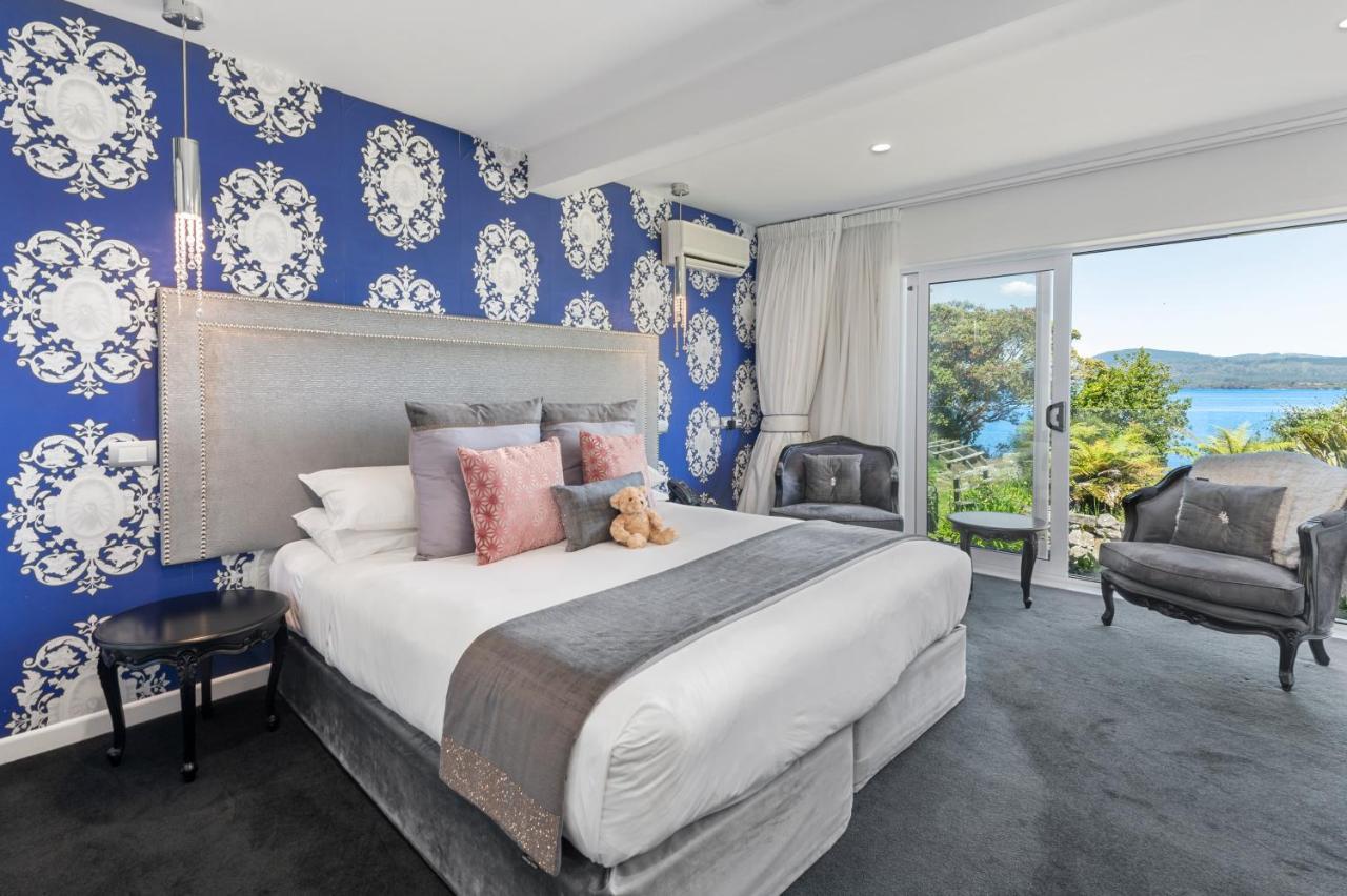 Black Swan Lakeside Boutique Hotel Роторуа Екстер'єр фото