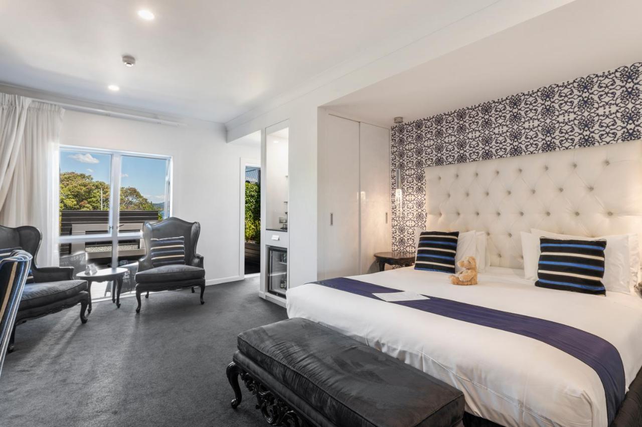 Black Swan Lakeside Boutique Hotel Роторуа Екстер'єр фото