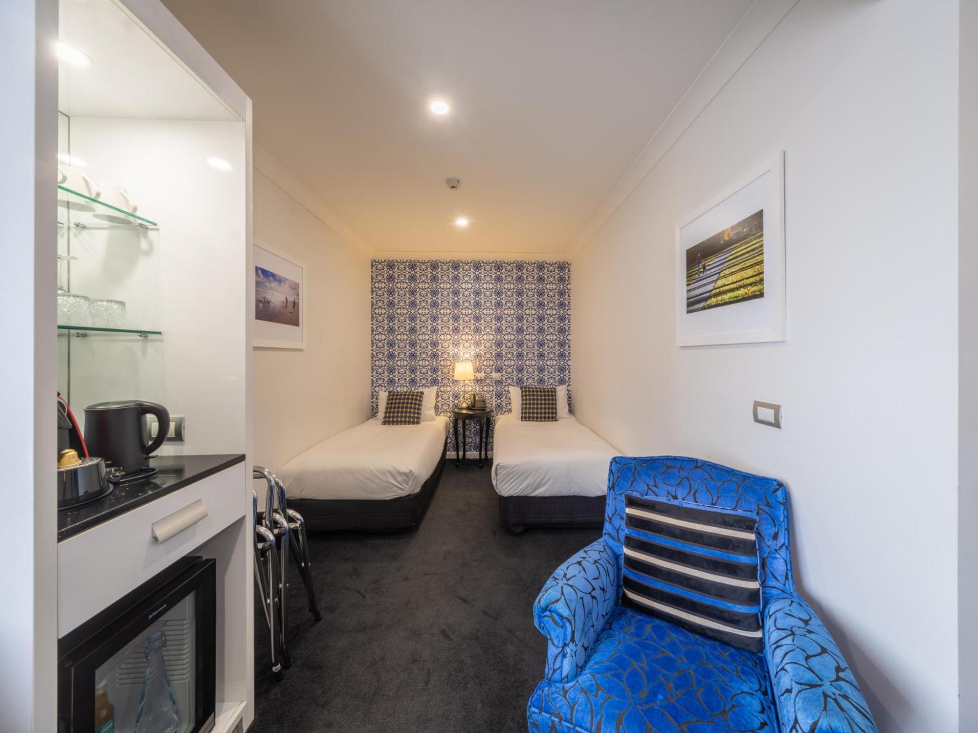Black Swan Lakeside Boutique Hotel Роторуа Екстер'єр фото